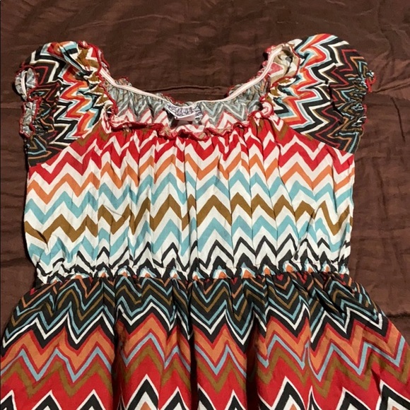 Women’s Pullover Dress. New Condition. - Picture 3 of 4